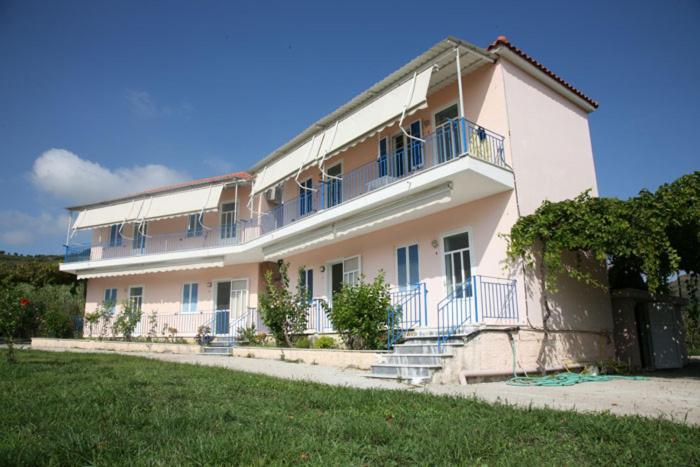 Liza Rooms Lixouri Dış mekan fotoğraf